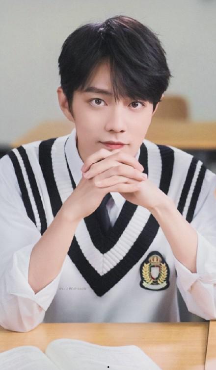 肖战老师爆料视频,独家爆料视频幕后花絮大公开 第1张 肖战老师爆料视频,独家爆料视频幕后花絮大公开 第1张